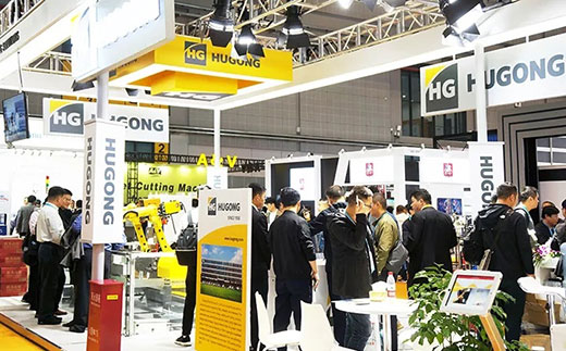 第二届进博会云顶集团意大利CEA展位智能焊接与切割云平台受到极大关注